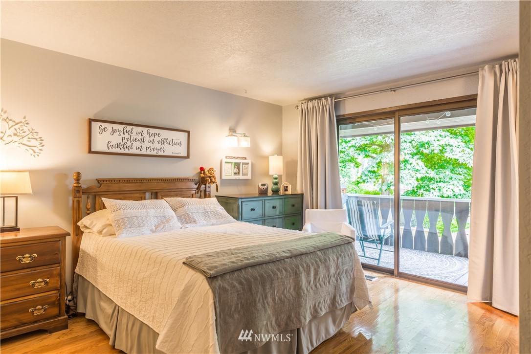 15601 Cascadian Way Bothell, WA 98012 - Photo 15 of 28 Gallery Image 15