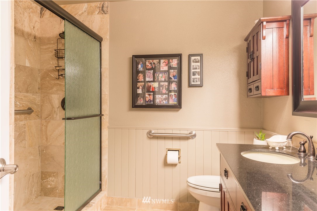 15601 Cascadian Way Bothell, WA 98012 - Photo 17 of 28 Gallery Image 17