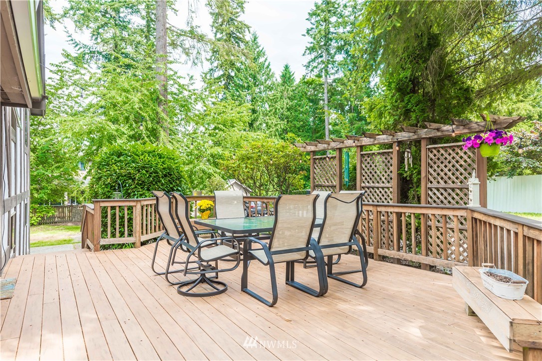 15601 Cascadian Way Bothell, WA 98012 - Photo 26 of 28 Gallery Image 26