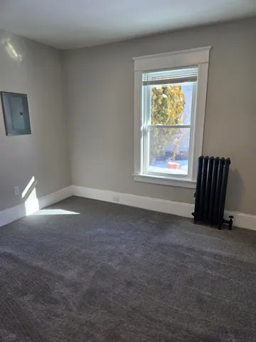 $1,600 | 56 Brook Street, Unit 2, Manchester, NH 03104