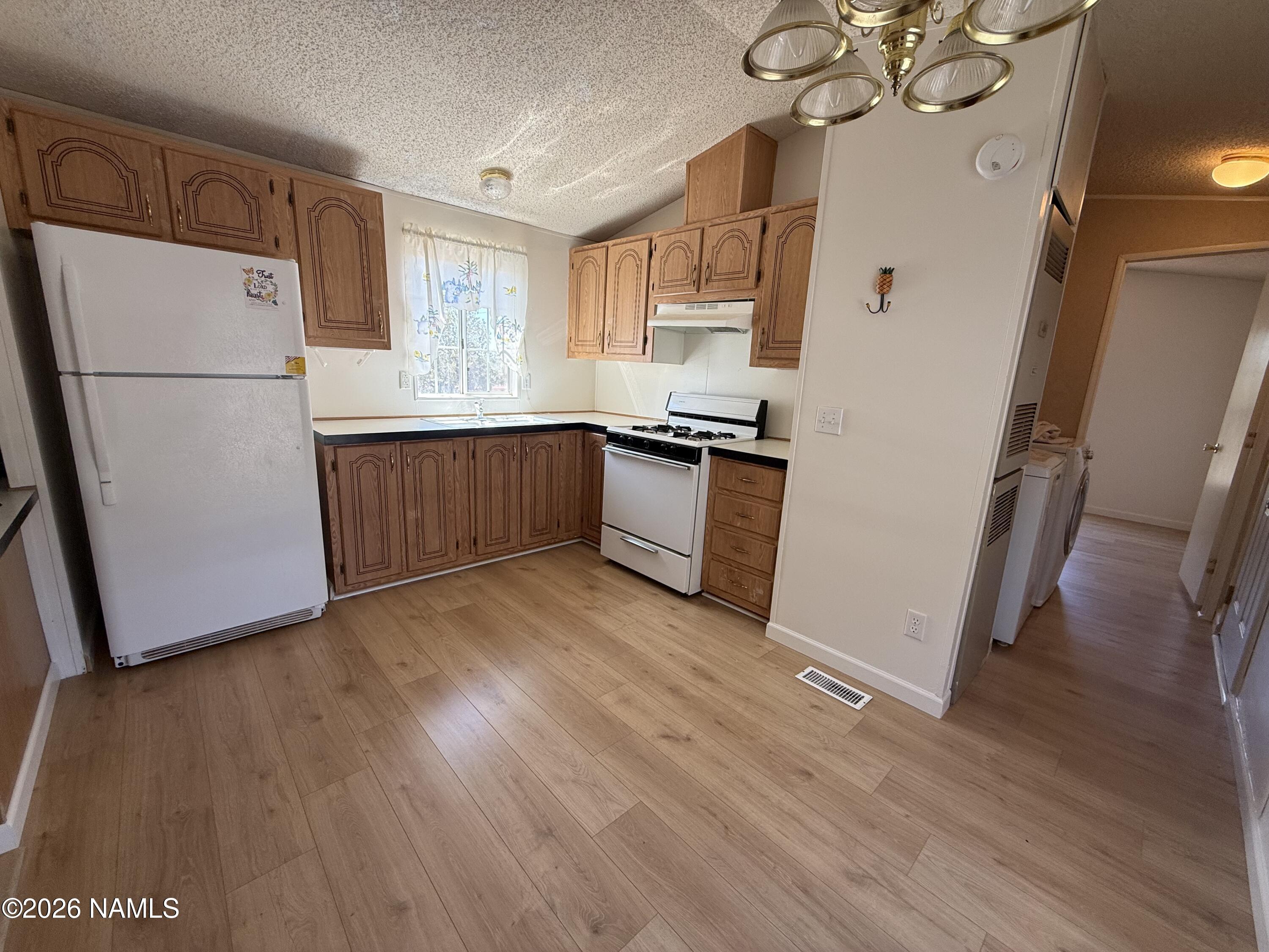 1159 Foothill Road Williams, AZ 86046 - Photo 6 of 30 IMG_6239