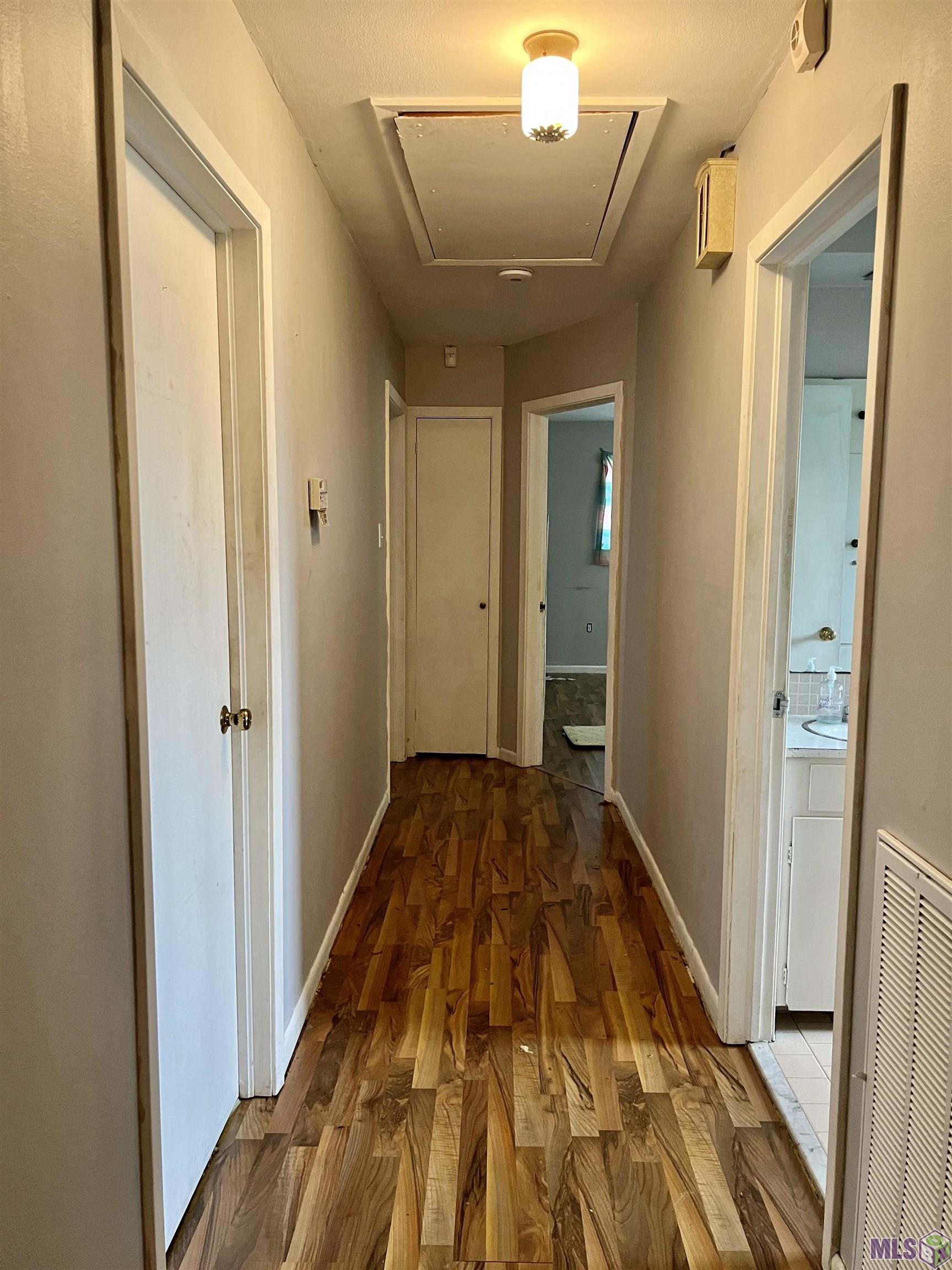 10488 Allyson Street Baton Rouge, LA 70815 - Photo 5 of 10 Gallery Image 5