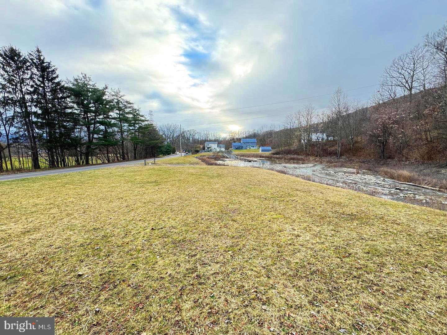 750 Slocum Avenue Exeter, PA 18643 - Photo 4 of 13 a view of an ocean and beach