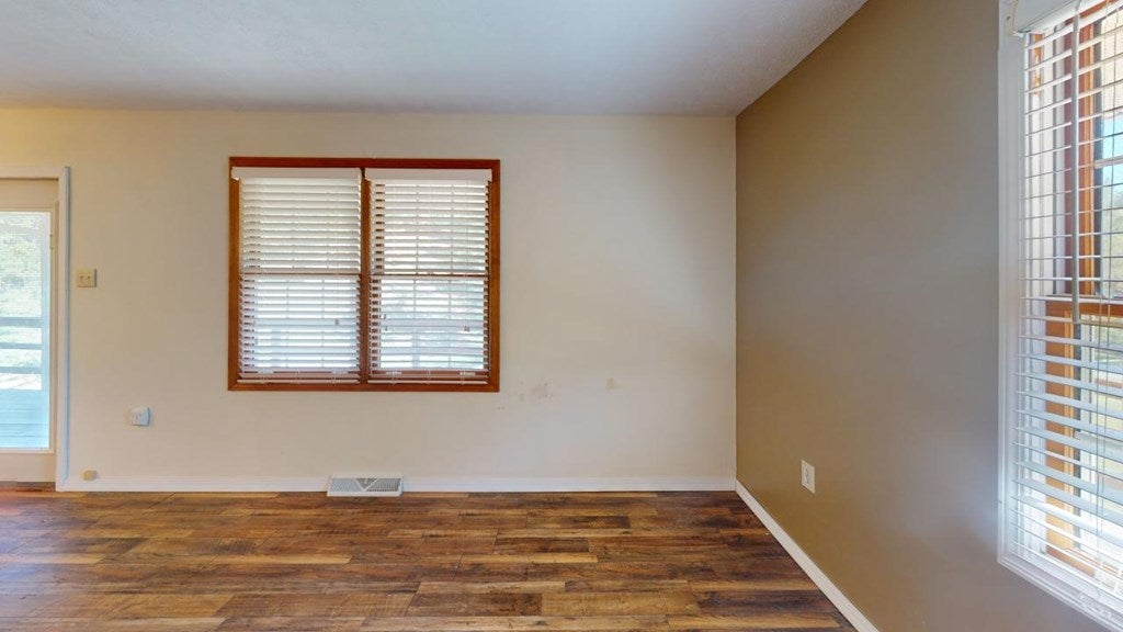 255 Hickman Road Minford, OH 45653 - Photo 13 of 38 Gallery Image 13