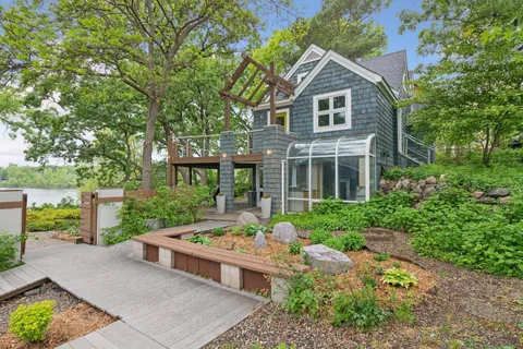$699,000 | 5016 Shady Oak Road, Minnetonka, MN 55343