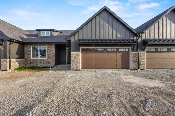 $431,900 | 3375 Shawano Avenue, Green Bay, WI 54313
