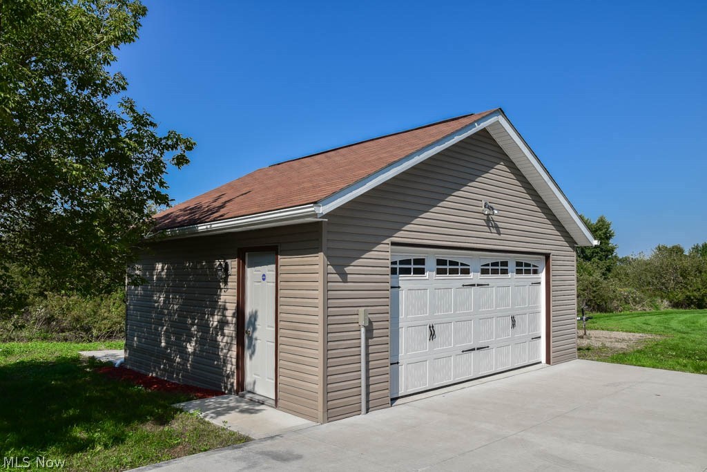 3557 Laubert Road Atwater, OH 44201 - Photo 16 of 21 Additional 22x20 2-car detached garage with radiant heat.