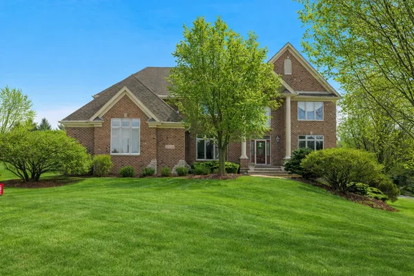 $890,000 | 10-n749 Highland Trail, Hampshire, IL 60140