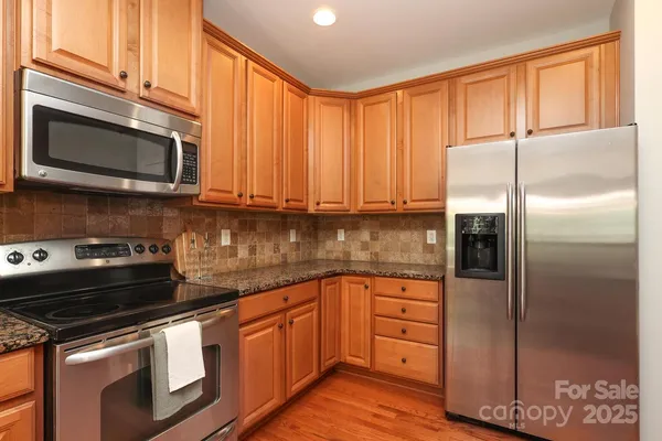 $445,000 | 729 Naramore Street, Davidson, NC 28036