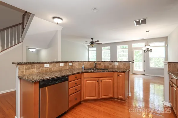 $445,000 | 729 Naramore Street, Davidson, NC 28036