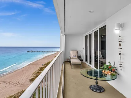 $2,800,000 | 3000 South Ocean Boulevard, Unit 1504, Boca Raton, FL 33432