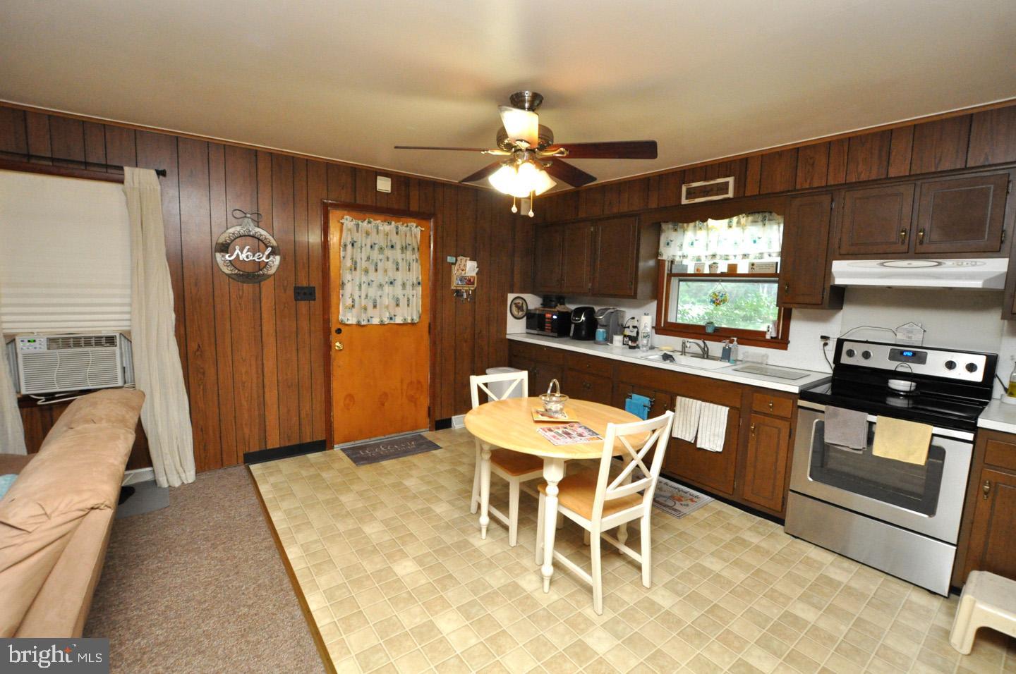 16 Nicholas Street Pemberton, NJ 08068 - Photo 14 of 19 Gallery Image 14