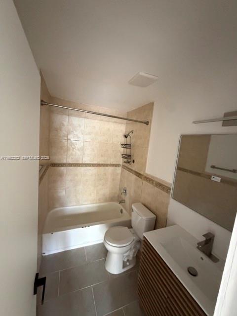 13725 Southwest 84th Street, Unit C Miami, FL 33183 - Photo 13 of 14