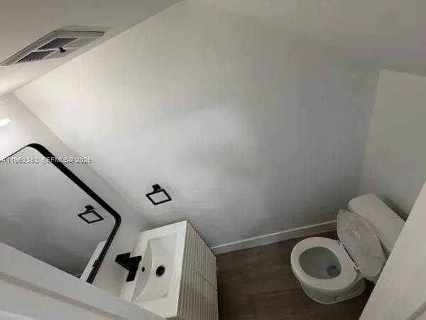 $2,800 | 13725 Southwest 84th Street, Unit C, Miami, FL 33183