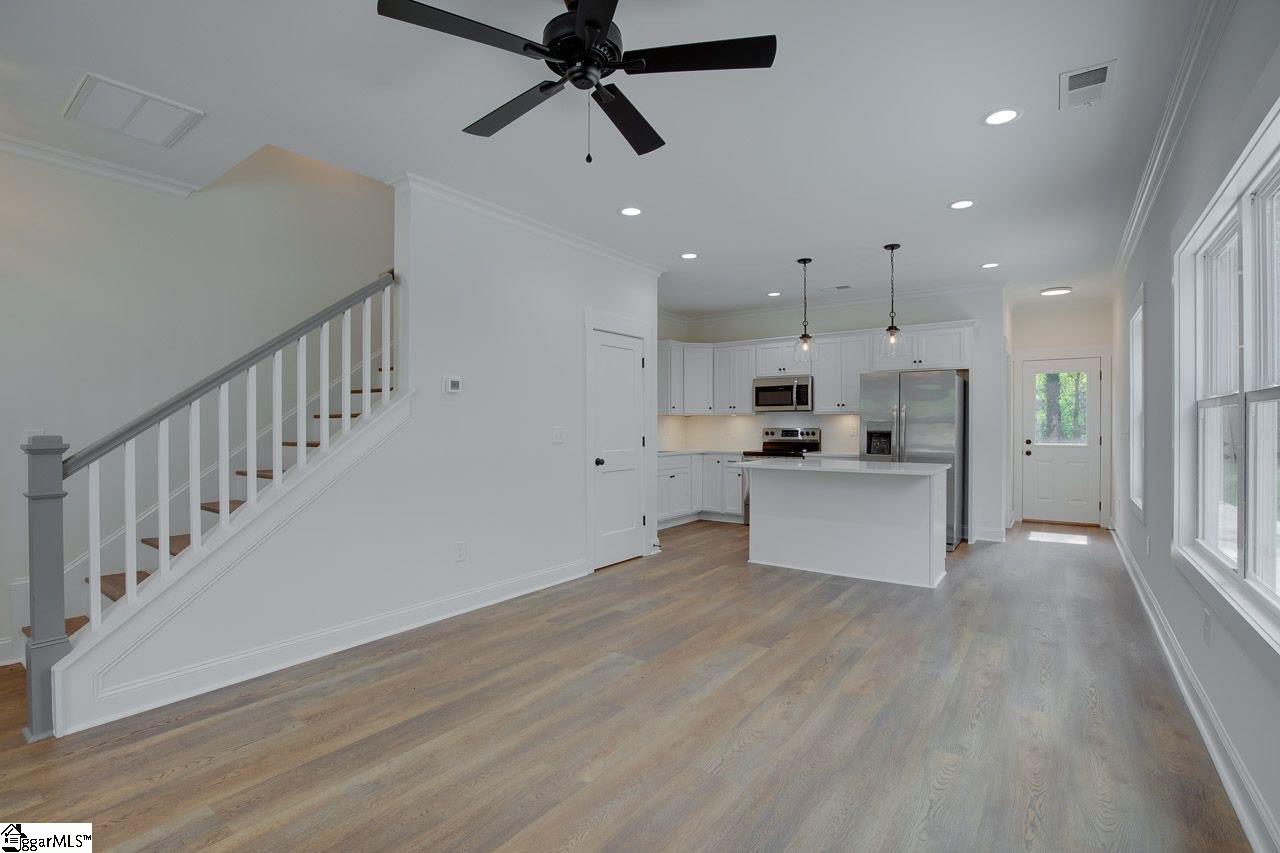 12 Clark Street Greenville, SC 29607 - Photo 9 of 13