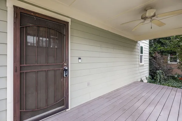 $310,000 | 864 Kite Lane, Redding, CA 96001