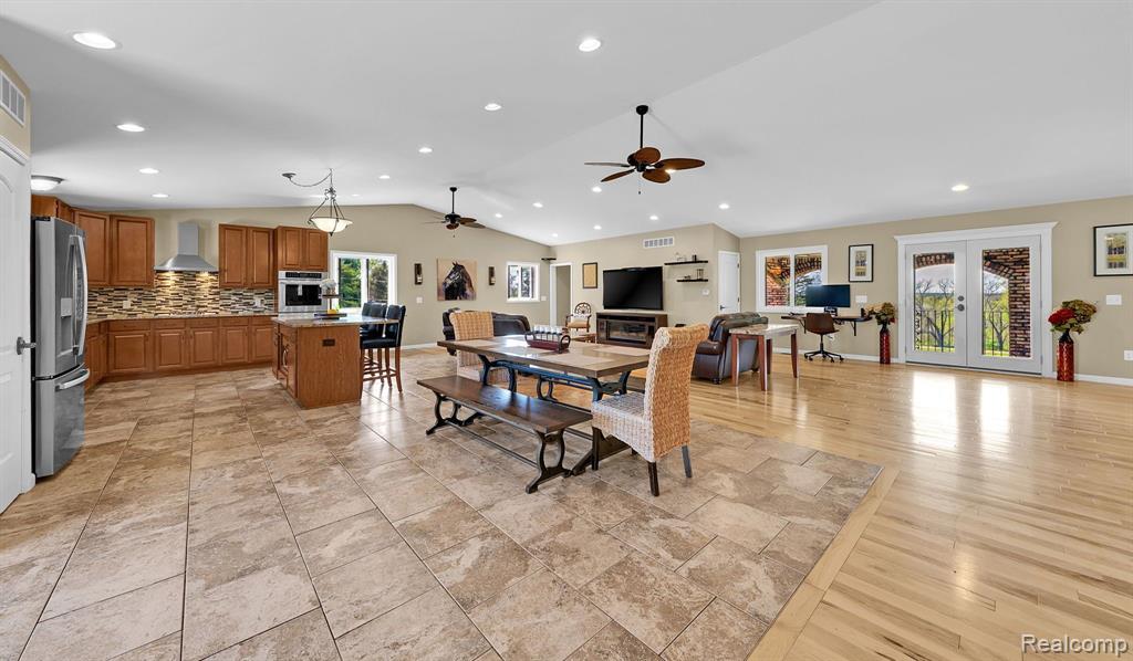 607 Letts Road Oakland, MI 48363 - Photo 4 of 83