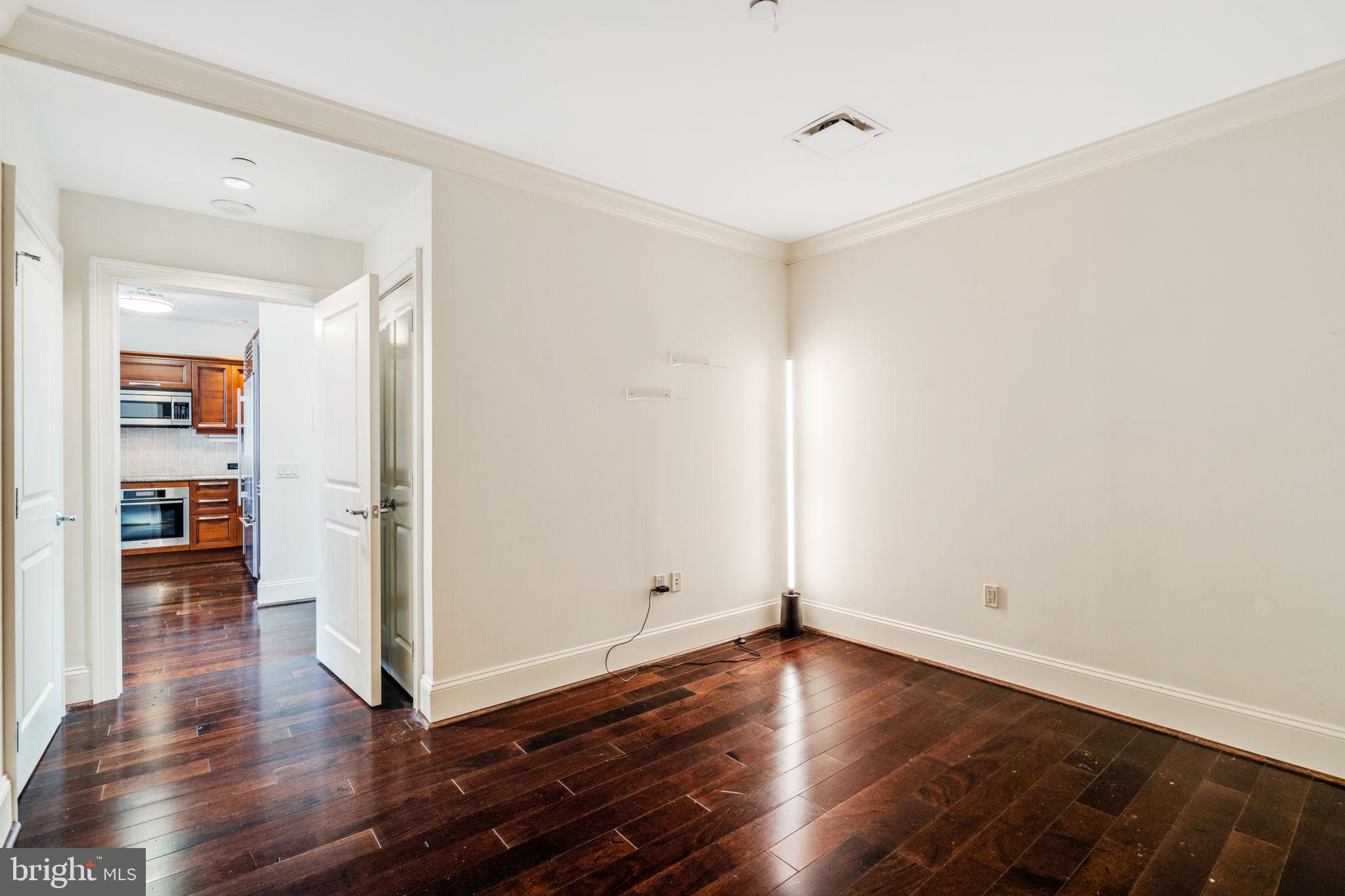 50 South 16th Street, Unit 4304 Philadelphia, PA 19103 - Photo 15 of 43