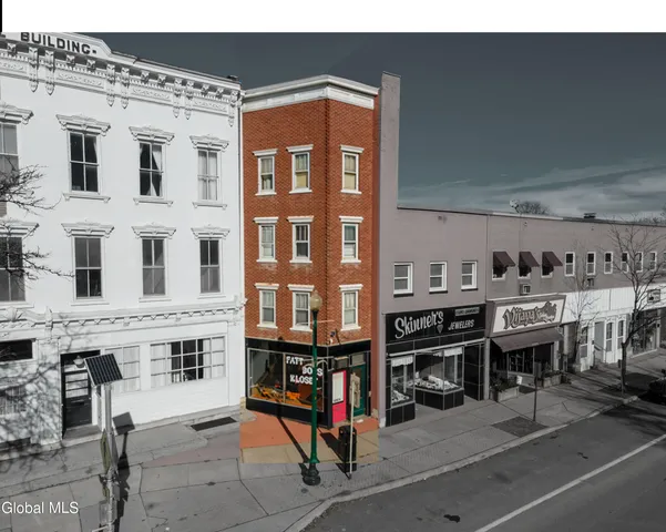 $339,900 | 573 East Main Street, Cobleskill, NY 12043