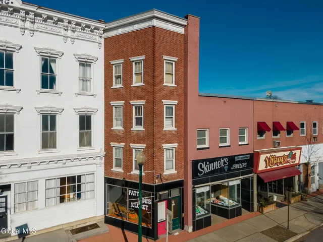 $339,900 | 573 East Main Street, Cobleskill, NY 12043