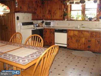 718 County Line Road Telford, PA 18969 - Photo 9 of 10