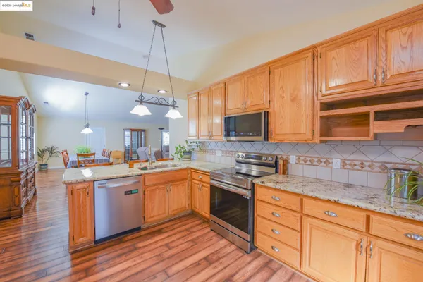 $475,000 | 10626 River Oak Court, Jamestown, CA 95327