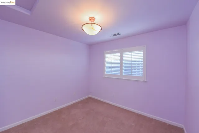 a view of empty room with window