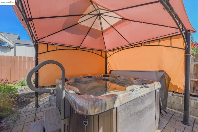 a house view with a outdoor space