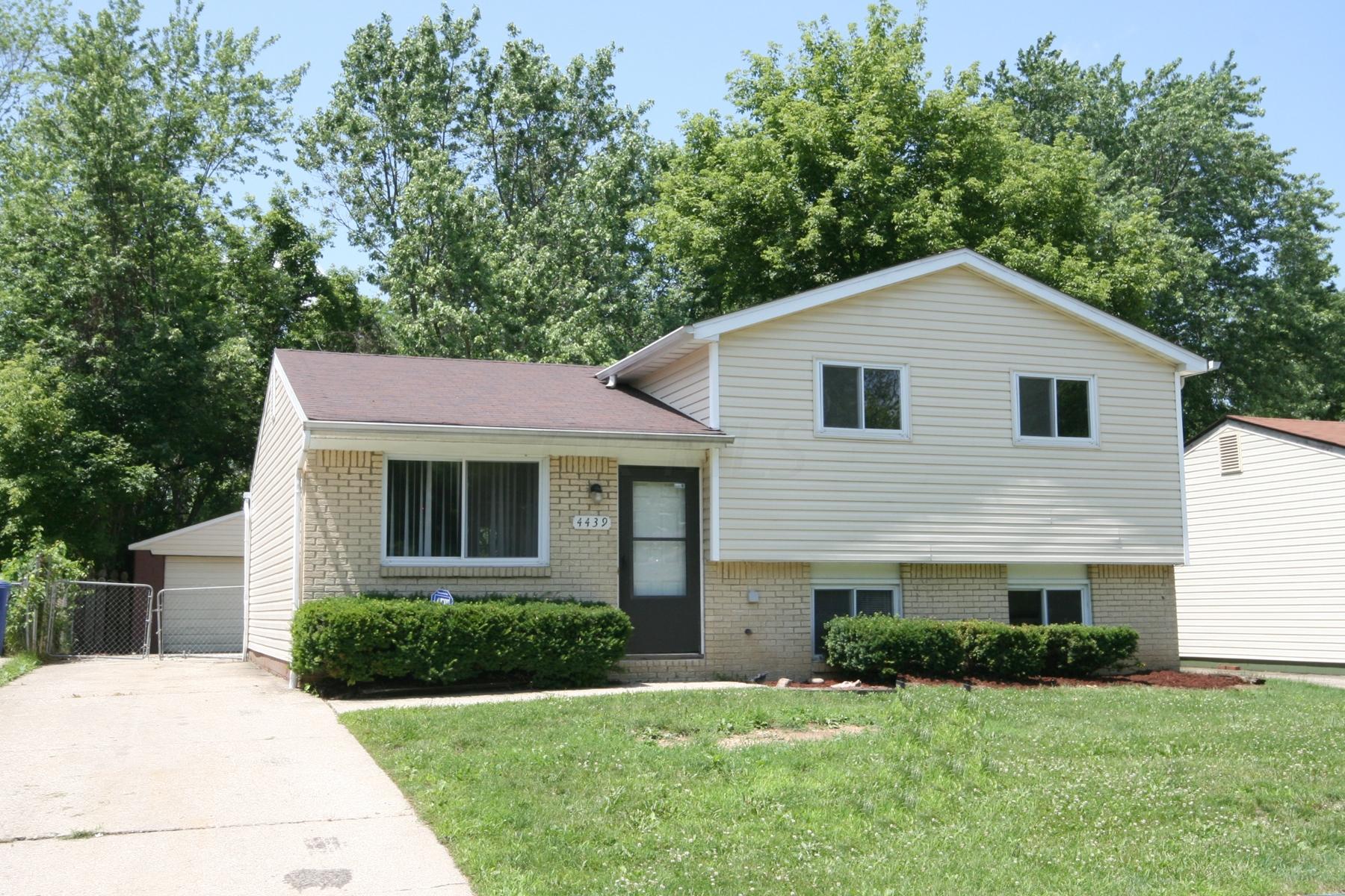 4439 Collingdale Road Columbus, OH 43231 - Photo 1 of 24 Gallery Image 1