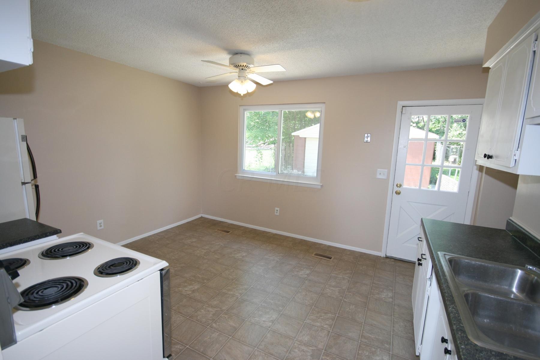 4439 Collingdale Road Columbus, OH 43231 - Photo 11 of 24 Gallery Image 11