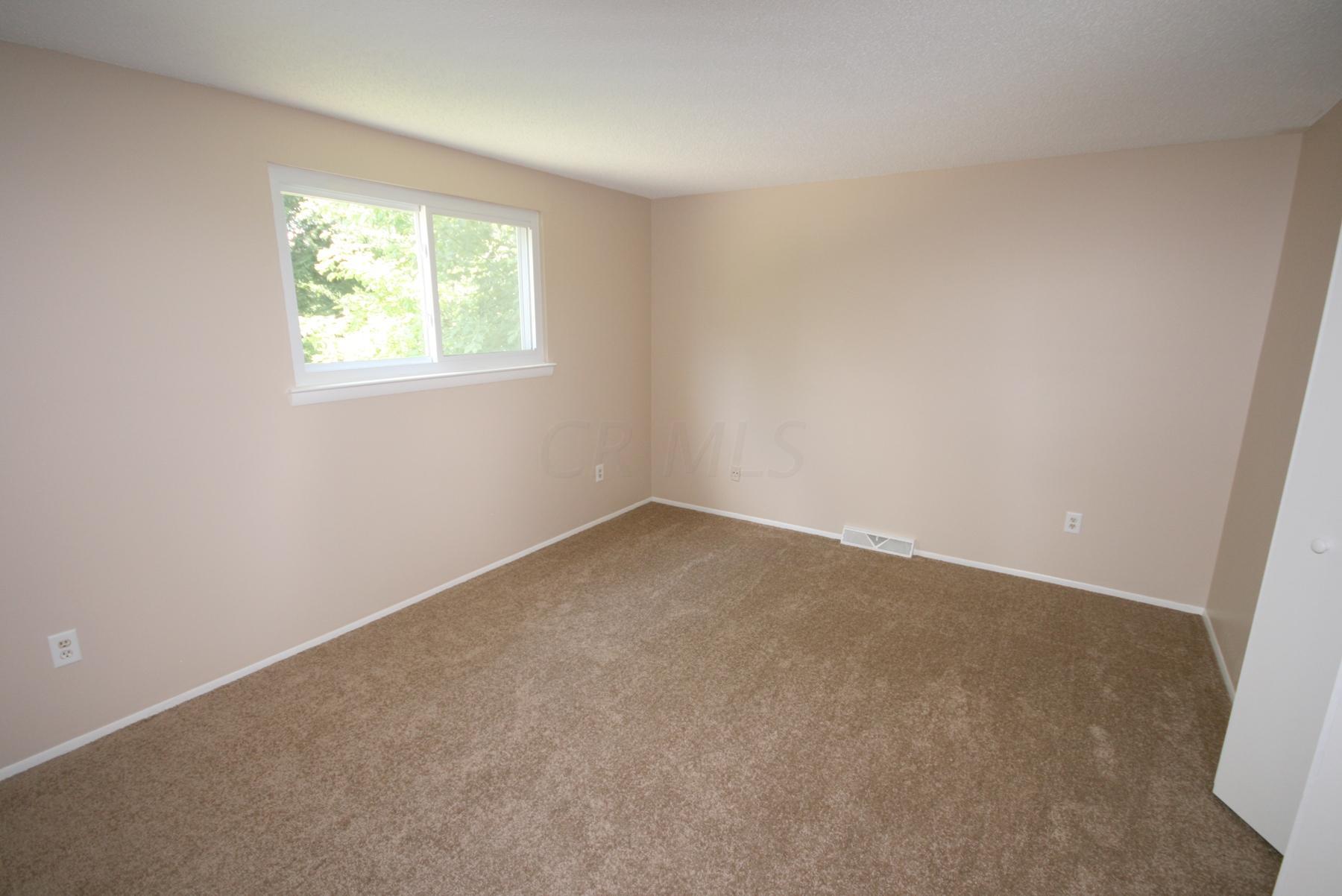 4439 Collingdale Road Columbus, OH 43231 - Photo 20 of 24 Gallery Image 20