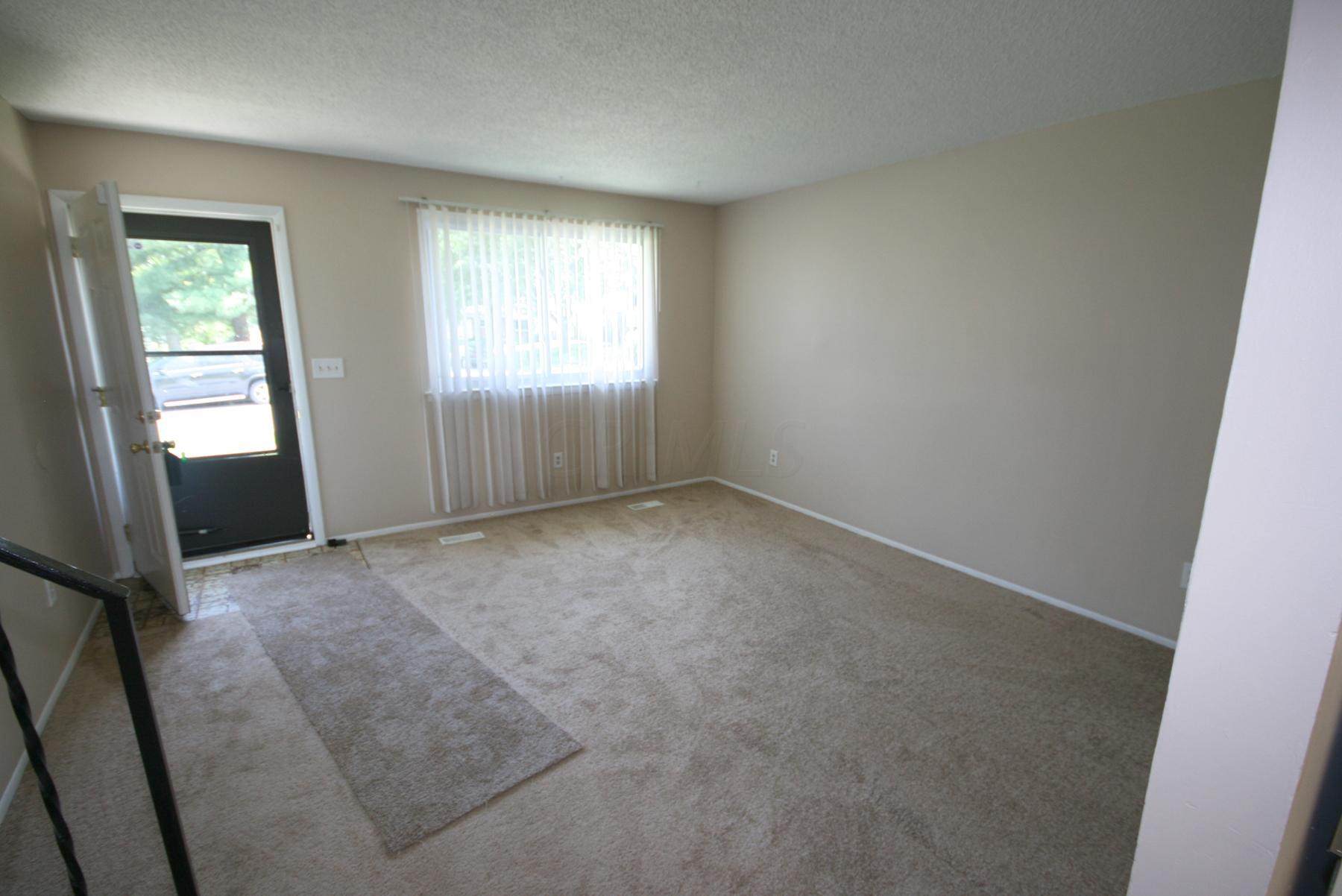 4439 Collingdale Road Columbus, OH 43231 - Photo 9 of 24 Gallery Image 9