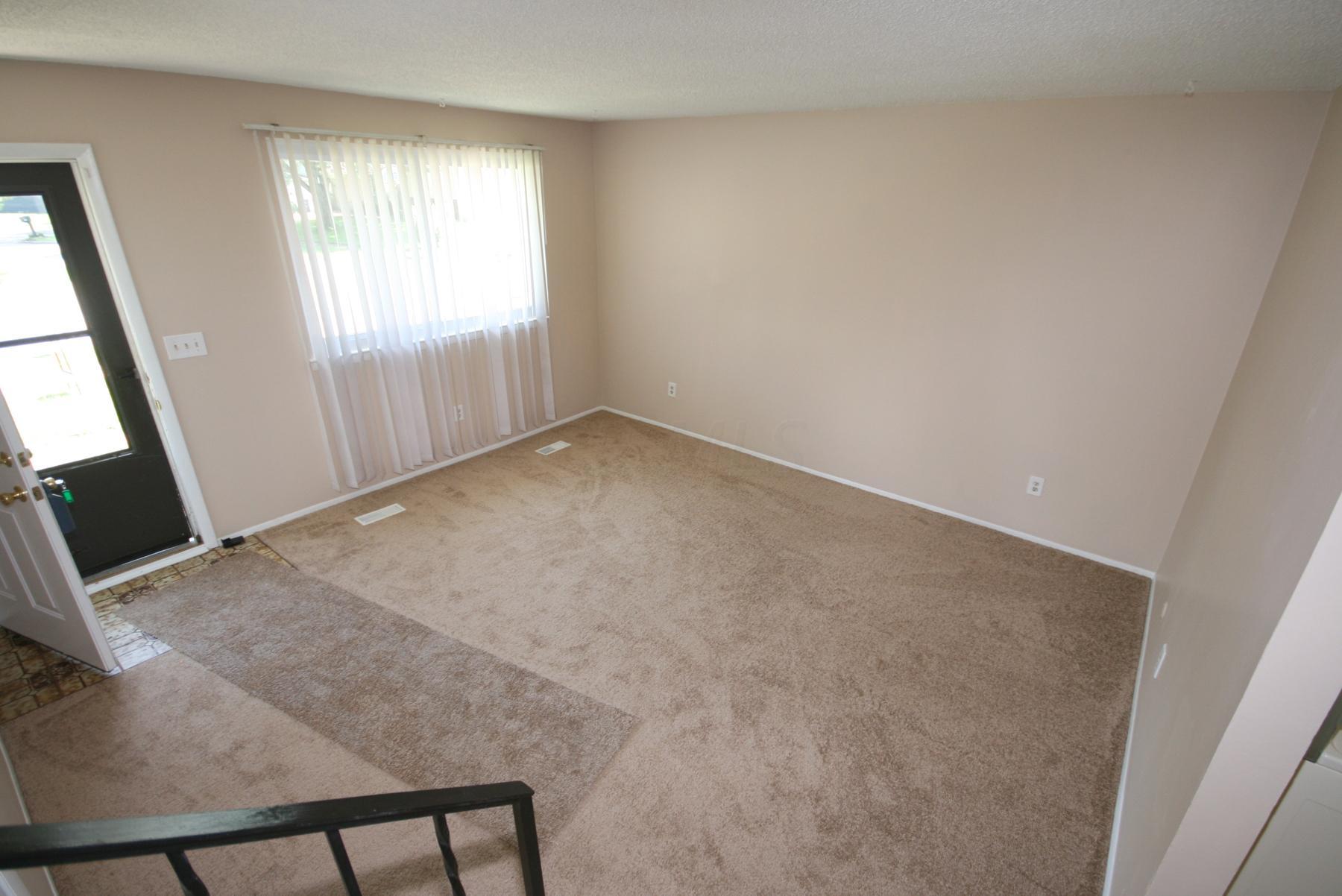 4439 Collingdale Road Columbus, OH 43231 - Photo 10 of 24 Gallery Image 10