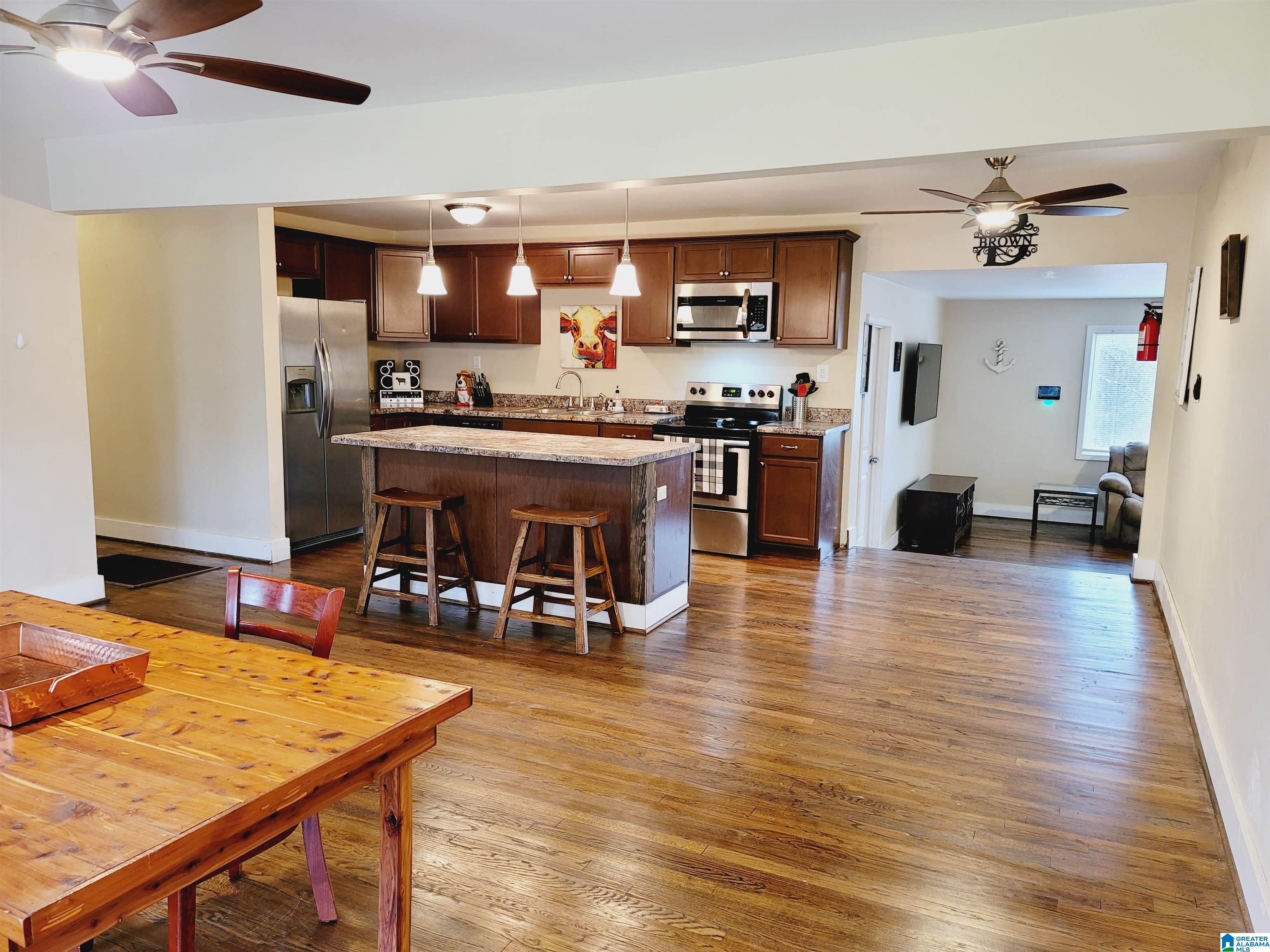 244 College Street Vincent, AL 35178 - Photo 1 of 34