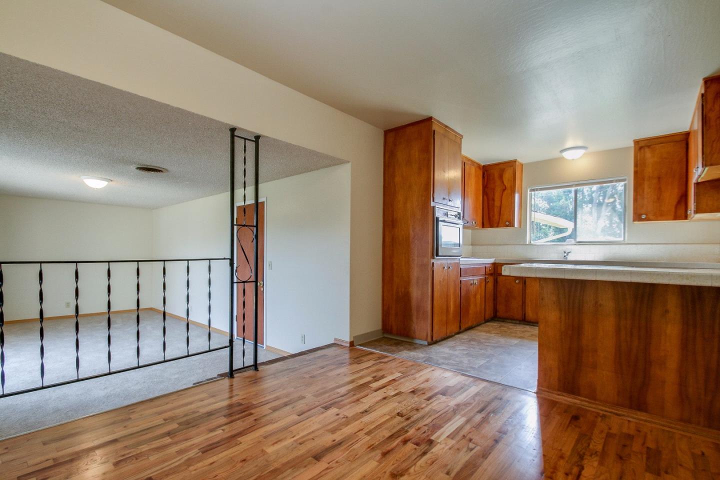 224 West Phillips Road Watsonville, CA 95076 - Photo 6 of 15 Gallery Image 6