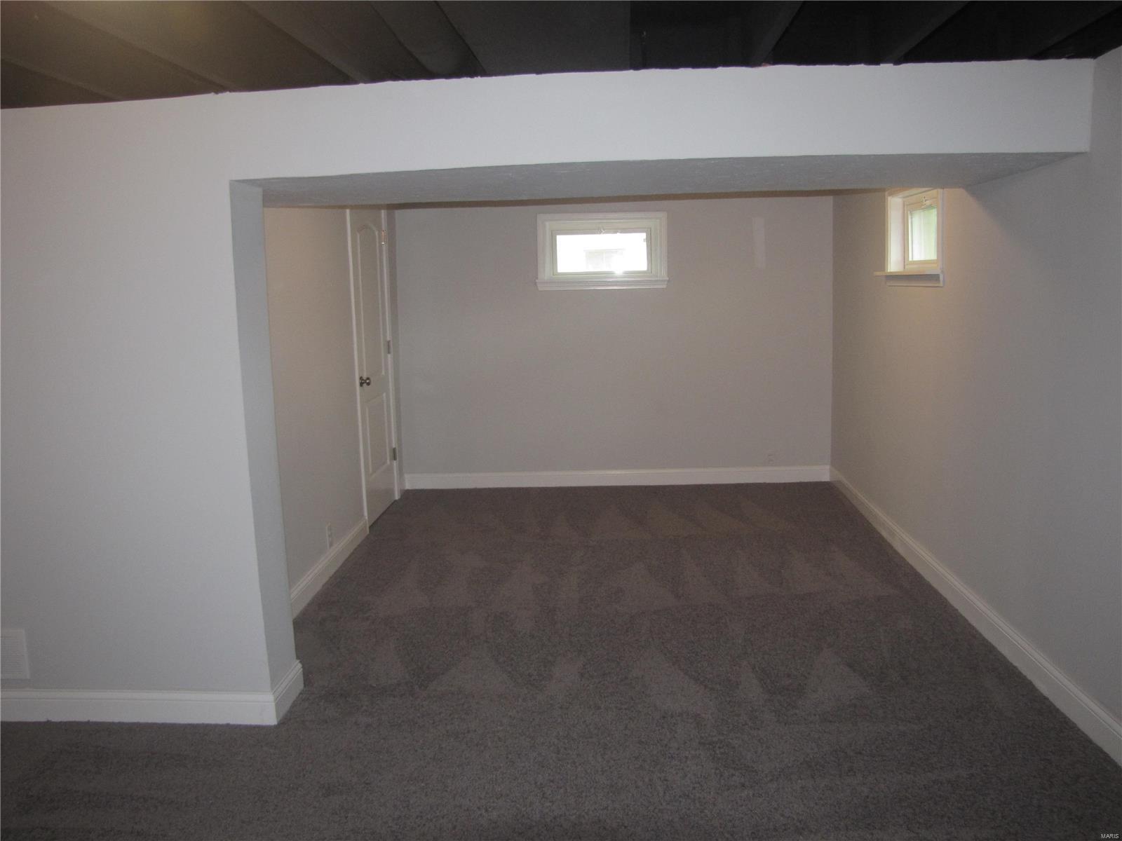 4226 Aqua Ridge Drive St. Louis, MO 63129 - Photo 19 of 33