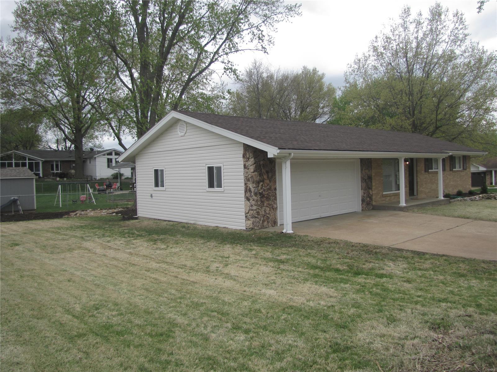 4226 Aqua Ridge Drive St. Louis, MO 63129 - Photo 27 of 33