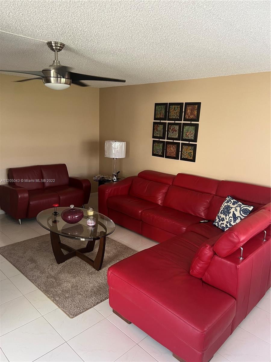 179 Dorset East, Unit 179 Boca Raton, FL 33434 - Photo 2 of 13