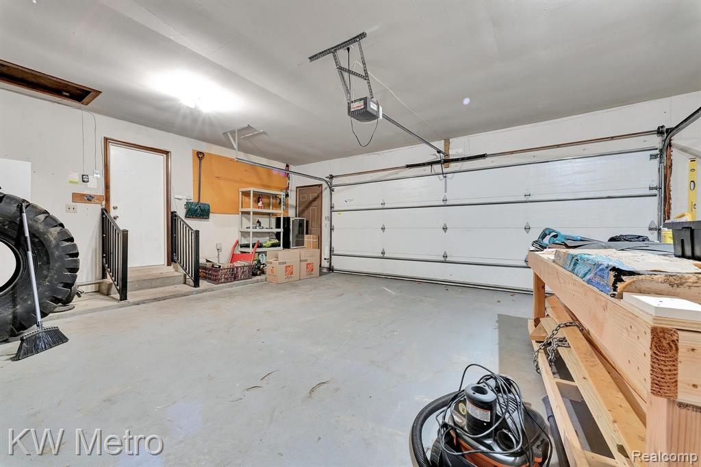 7380 Villamuer Road West Bloomfield, MI 48322 - Photo 48 of 59