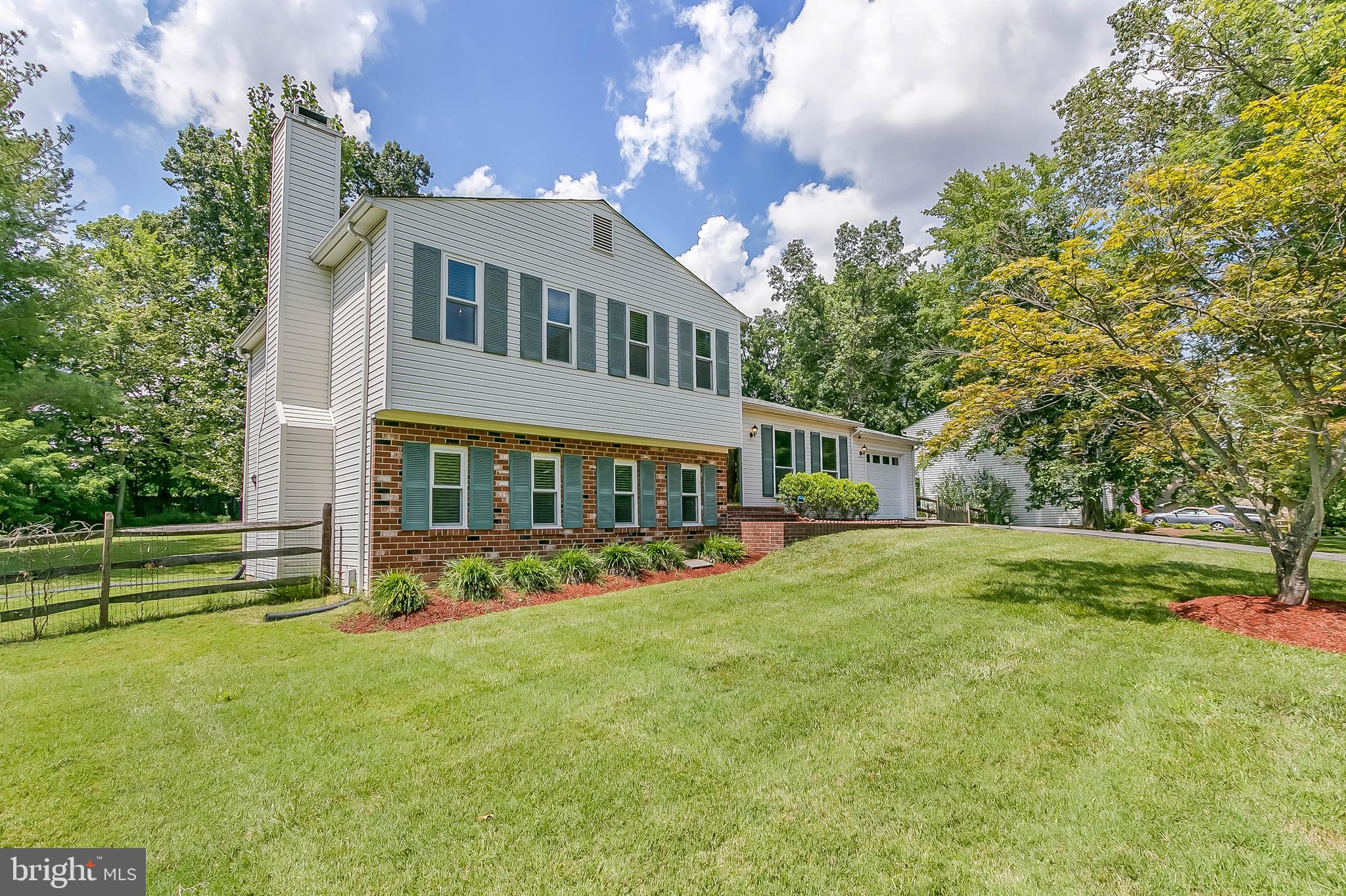 2302 Archdale Road Reston, VA 20191 - Photo 2 of 51