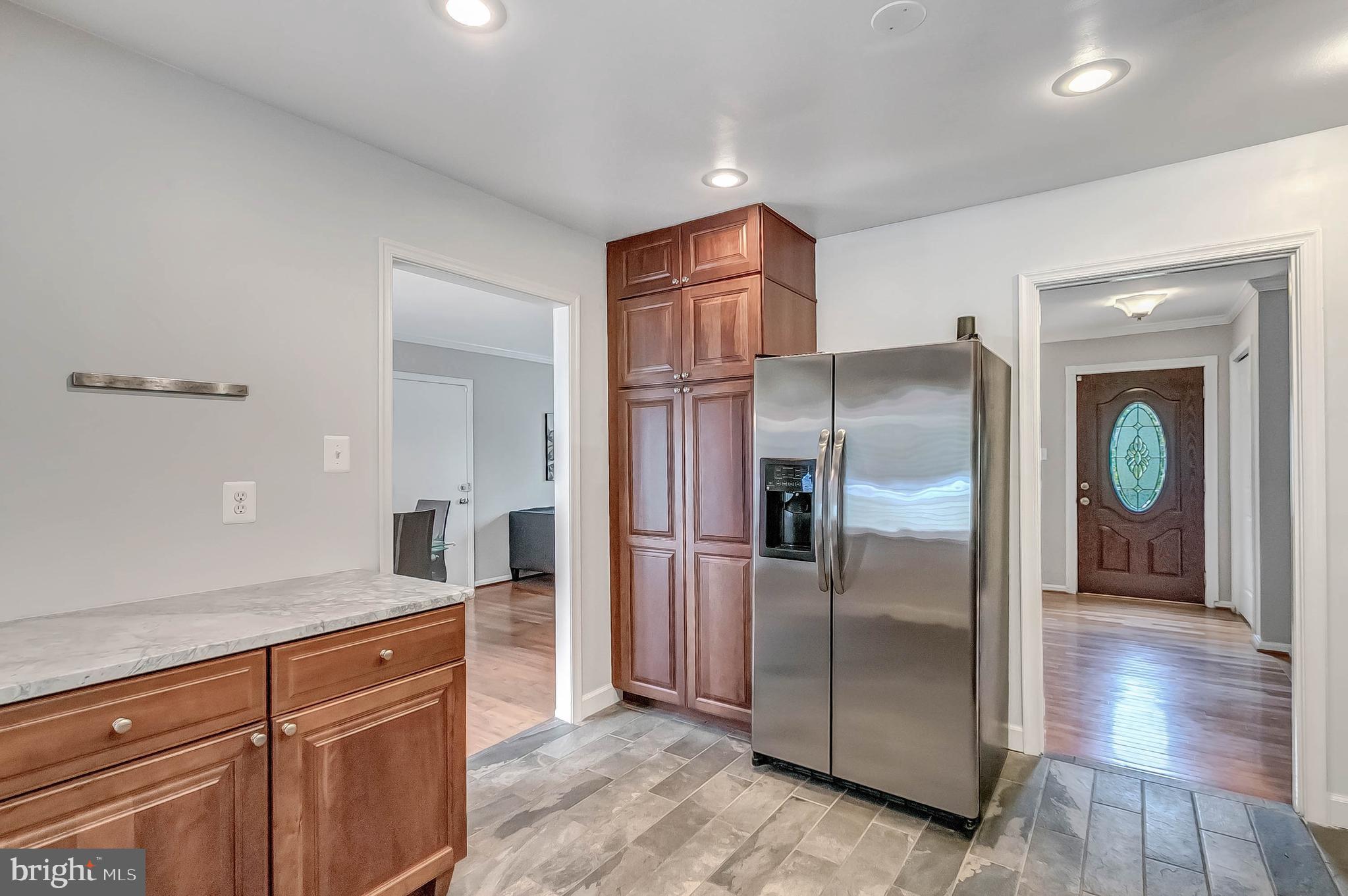 2302 Archdale Road Reston, VA 20191 - Photo 6 of 51
