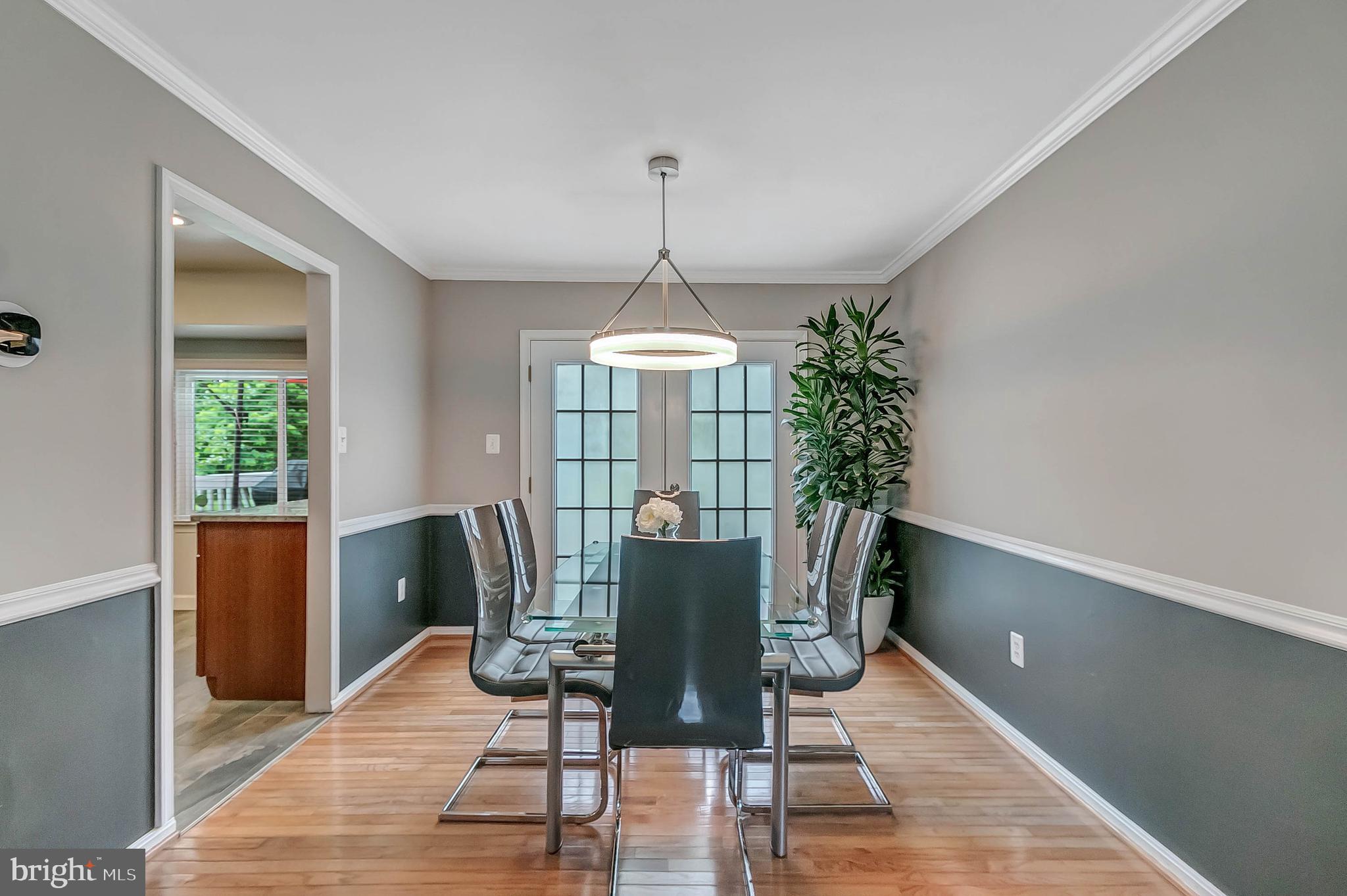 2302 Archdale Road Reston, VA 20191 - Photo 9 of 51