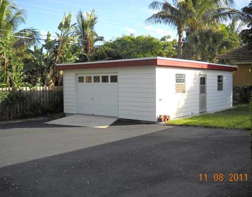 908 Prosperity Farms Road North Palm Beach, FL 33408 - Photo 4 of 20 Additional Photo