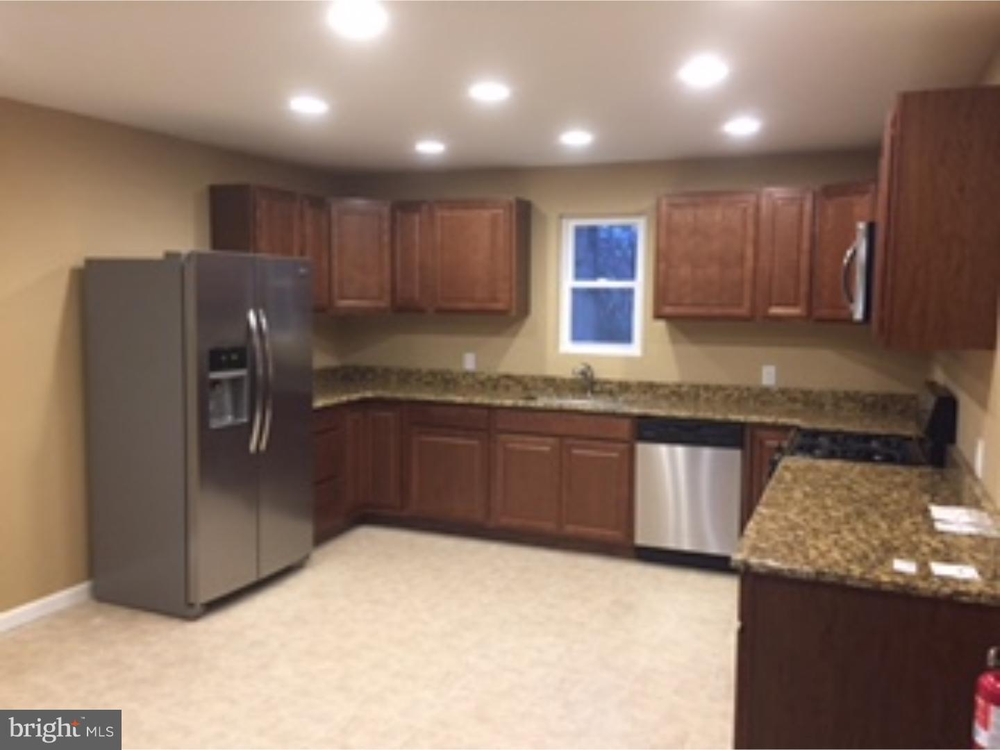 548 Little Mill Road Monroeville, NJ 08343 - Photo 9 of 16 Kitchen