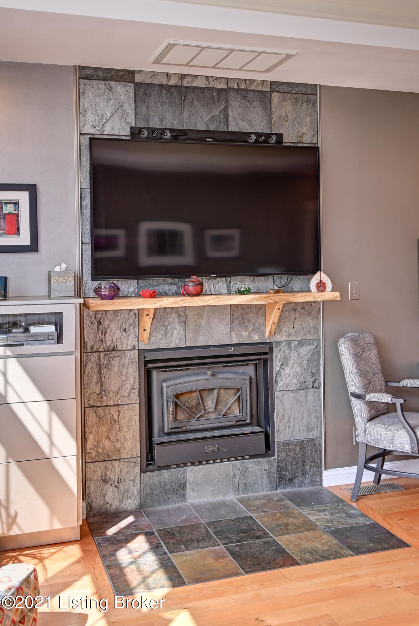 859 Travis Road Taylorsville, KY 40071 - Photo 10 of 97 9- 859TravisRd-14