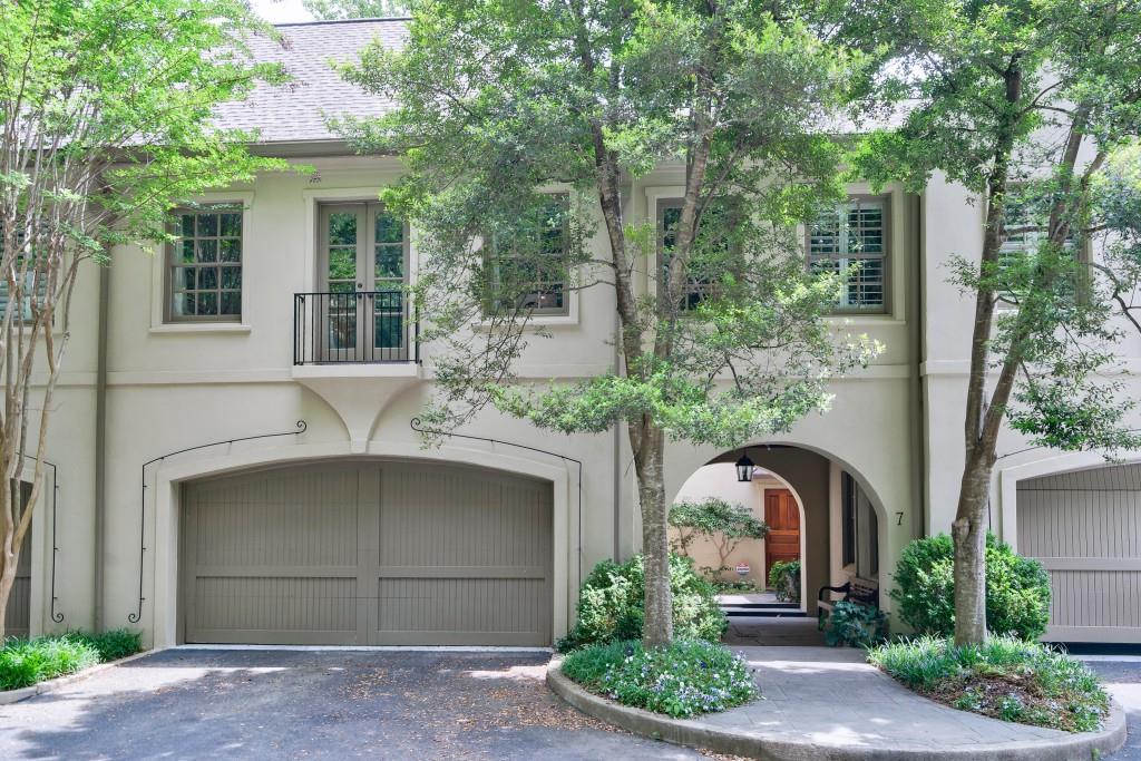 63 West Wieuca Road Northeast, Unit 6 Atlanta, GA 30342 - Photo 1 of 1 Gallery Image 1