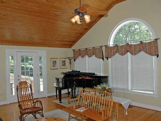 1014 Traynum Road Belton, SC 29627 - Photo 3 of 9 Gallery Image 3