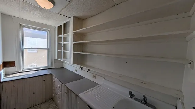 $675,000 | 21 Hitchcock Road, Worcester, MA 01603