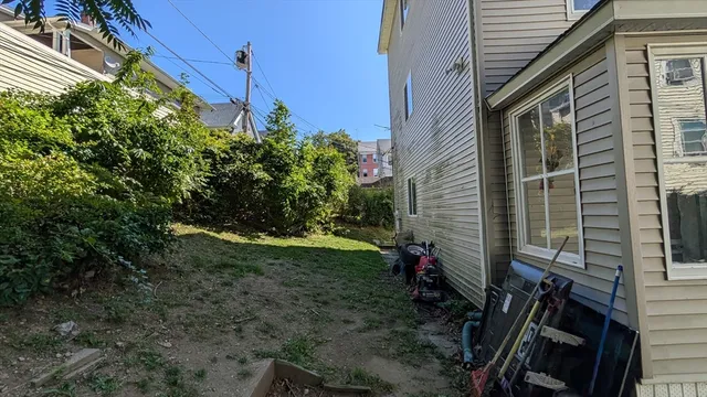 $675,000 | 21 Hitchcock Road, Worcester, MA 01603