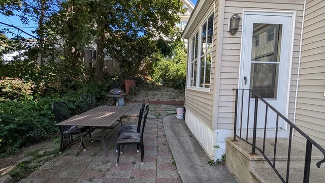 $675,000 | 21 Hitchcock Road, Worcester, MA 01603